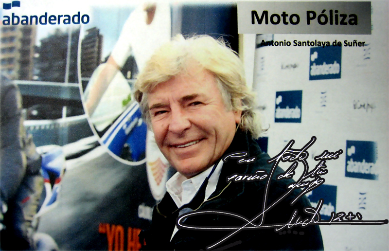 Ángel Nieto nos dedica un autógrafo