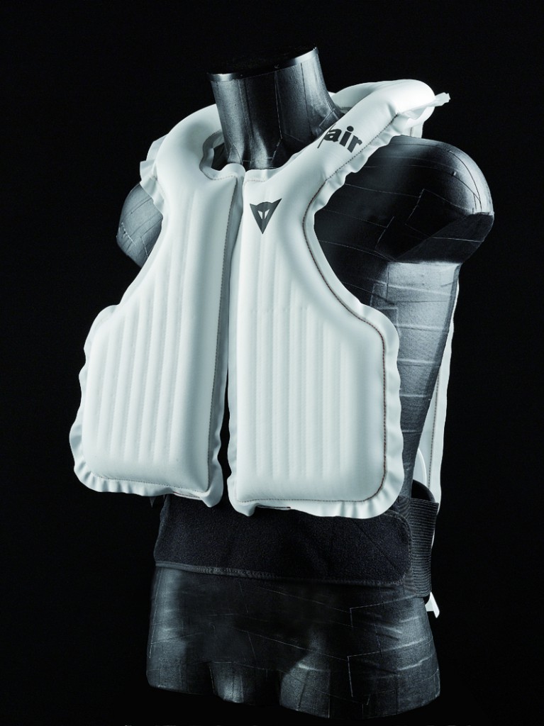 Sistema airbag para motero