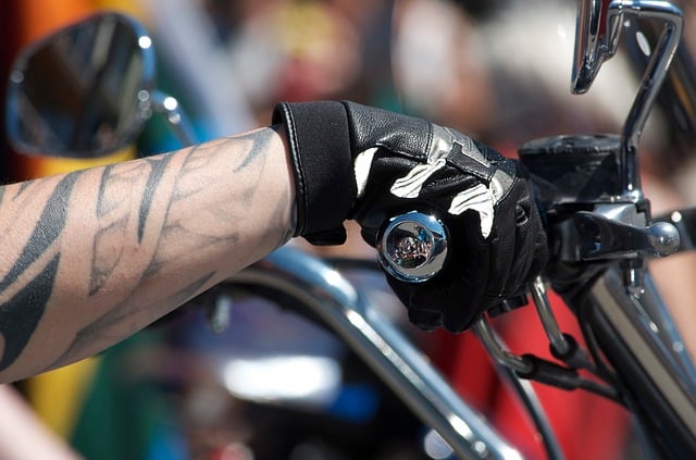 Mano de gas - Sindrome del túnel carpiano - lesiones en moto