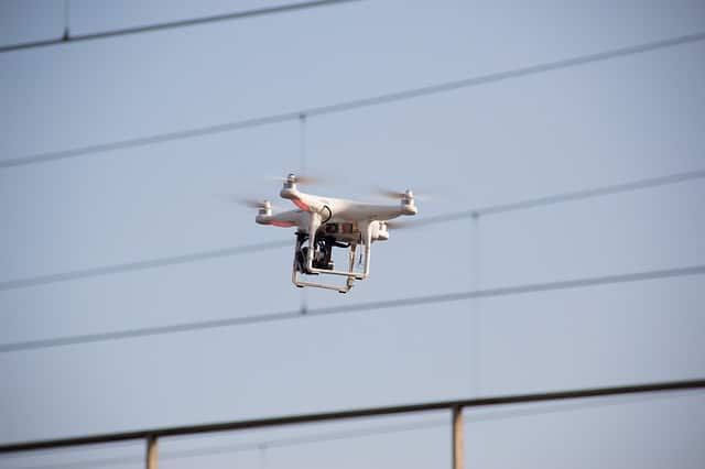 Drones para vigilar las carreteras en Francia