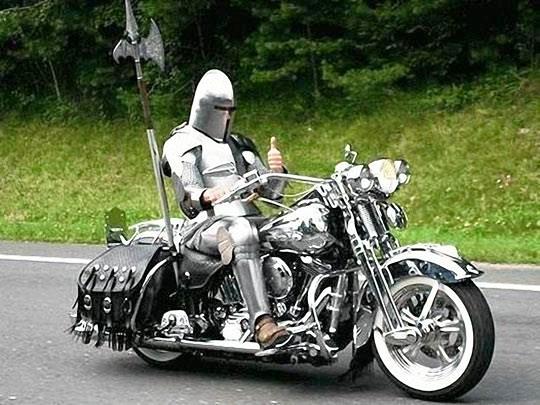 moto caballero disfraz