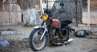Cómo actuar en caso de siniestro total de la moto